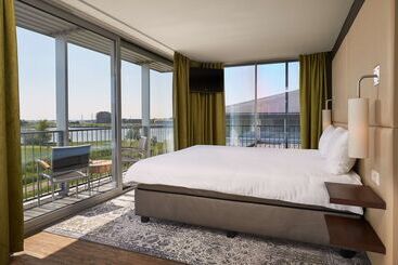 Van Der Valk Hotel Ara