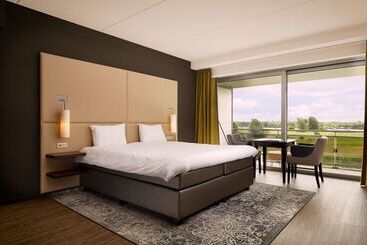 Van Der Valk Hotel Ara