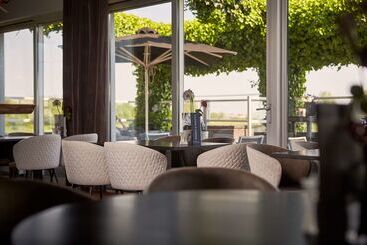 Van Der Valk Hotel Ara