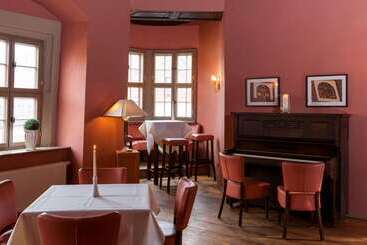 Hotel Wyndham Garden Quedlinburg Stadtschloss