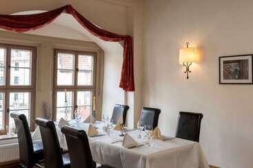 Hotel Wyndham Garden Quedlinburg Stadtschloss
