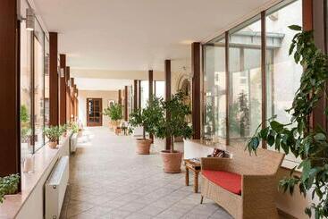 Hotel Wyndham Garden Quedlinburg Stadtschloss