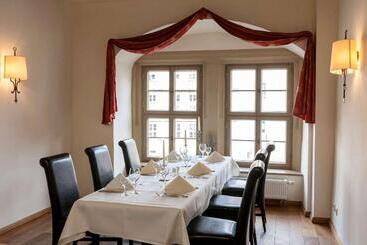 Hotel Wyndham Garden Quedlinburg Stadtschloss