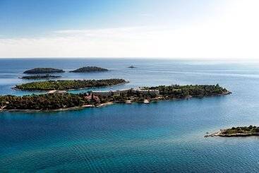 호텔 Island  Istra