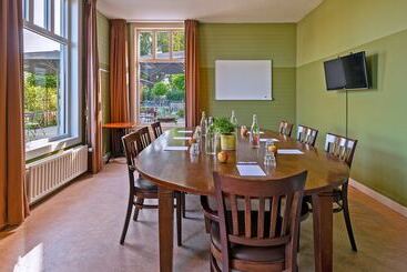 Stayokay Hostel Haarlem