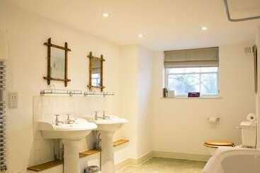The Ickworth Hotel And Apartments   A Luxury Family