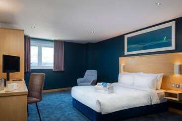 Travelodge The Regent Hotel