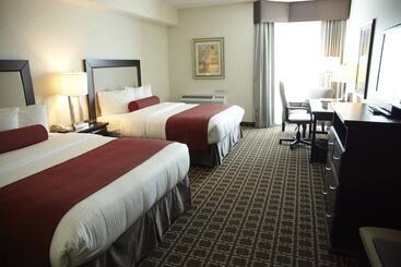בית מלון כפרי Admiral Inn Mississauga