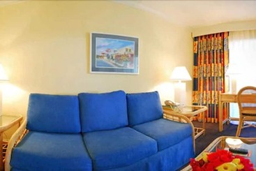 هتل Bay View Suites Paradise Island