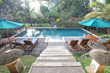 هتل Bhanuswari Resort & Spa