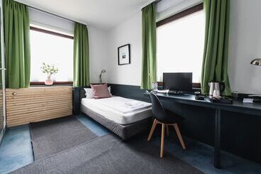 City Hotel Fellbach 24h Check In