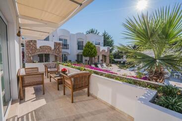 Costa Sariyaz Hotel Bodrum
