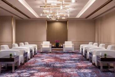 Отель Crowne Plaza Shenzhen Futian, Near To Shenzhen Convention&exhibition Centre, Shenzhen Stock Exchange