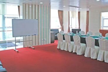 Отель Crowne Plaza Shenzhen Futian, Near To Shenzhen Convention&exhibition Centre, Shenzhen Stock Exchange