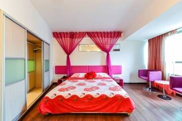هتل Grand 0773