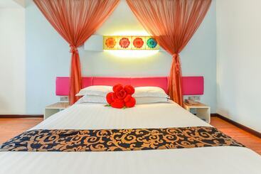 هتل Grand 0773