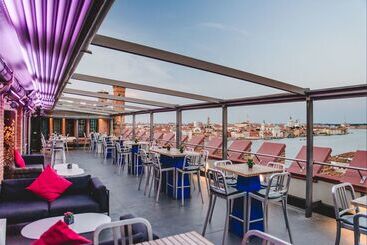 هتل Hilton Molino Stucky Venice