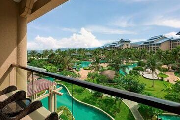 هتل Hilton Sanya Yalong Bay Resort & Spa