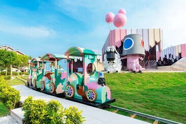 هتل Hilton Sanya Yalong Bay Resort & Spa