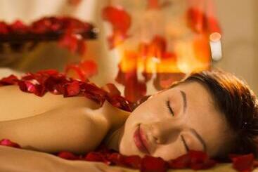 هتل Hilton Sanya Yalong Bay Resort & Spa