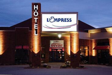 فندق L Empress