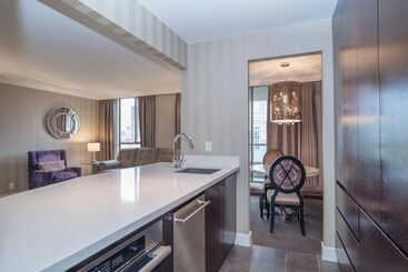 هتل La Grande Residence At The Sutton Place