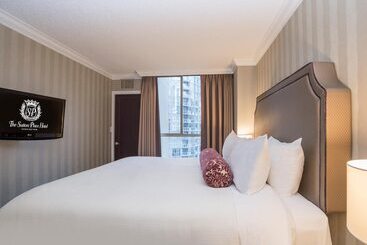 هتل La Grande Residence At The Sutton Place