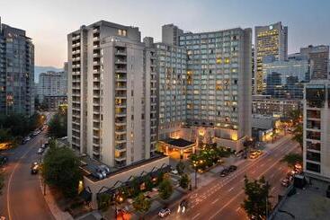 هتل La Grande Residence At The Sutton Place