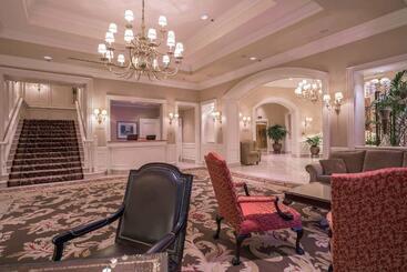 هتل La Grande Residence At The Sutton Place