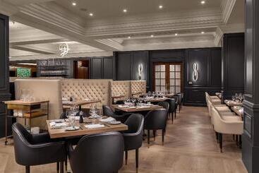 هتل La Grande Residence At The Sutton Place