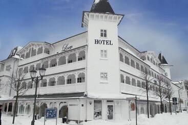 Loev   Vela Hotels