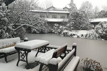 هتل Luoyang Dongshan