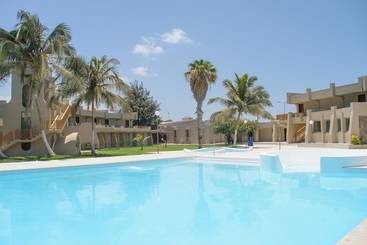 هتل Oasis Praiamar