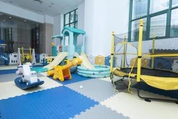 هتل Sanya Baohong