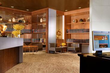 Sheraton Ningbo Hotel   Tianyi Square