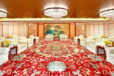 Sheraton Ningbo Hotel   Tianyi Square
