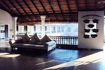 هتل The Raviz Kadavu