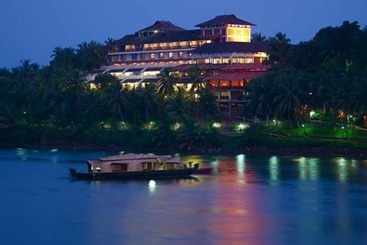 هتل The Raviz Kadavu