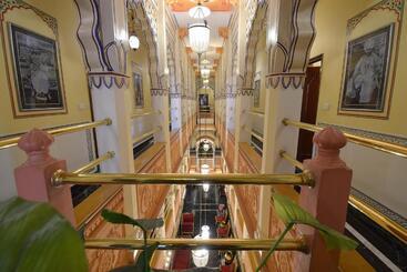 هتل Umaid Mahal  A Heritage Style Boutique