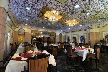 هتل Umaid Mahal  A Heritage Style Boutique