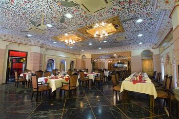 هتل Umaid Mahal  A Heritage Style Boutique