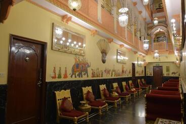 هتل Umaid Mahal  A Heritage Style Boutique
