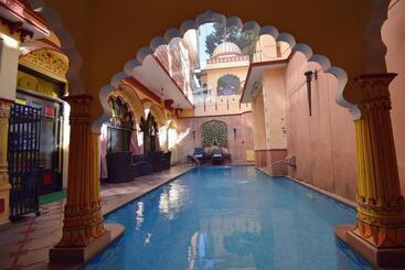 هتل Umaid Mahal  A Heritage Style Boutique