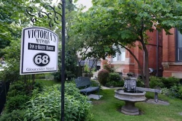 هتل Victoria's Mansion Guest House