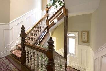 هتل Victoria's Mansion Guest House