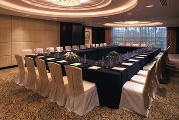هتل Wyndham Grand Plaza Royale Ningbo