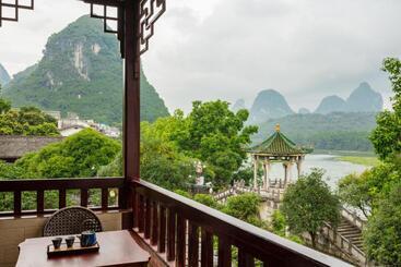 هتل Yangshuo River View