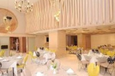 Oum Palace Hotel & Spa