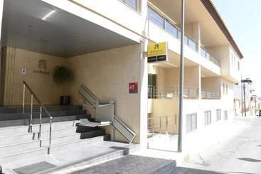 Archybal Apartamentos Turísticos Y Suites