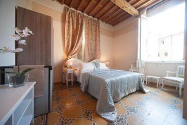 تختخواب و صبحانه Lucca Relais